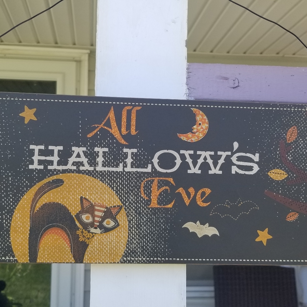 🐾 All Hallow's Eve Wall Decor🌙